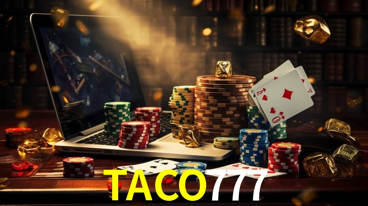 Escena dinámica inspirada en casino con iluminación TACO777, cartas, fichas e íconos de juegos digitales en un espacio moderno de juegos.
